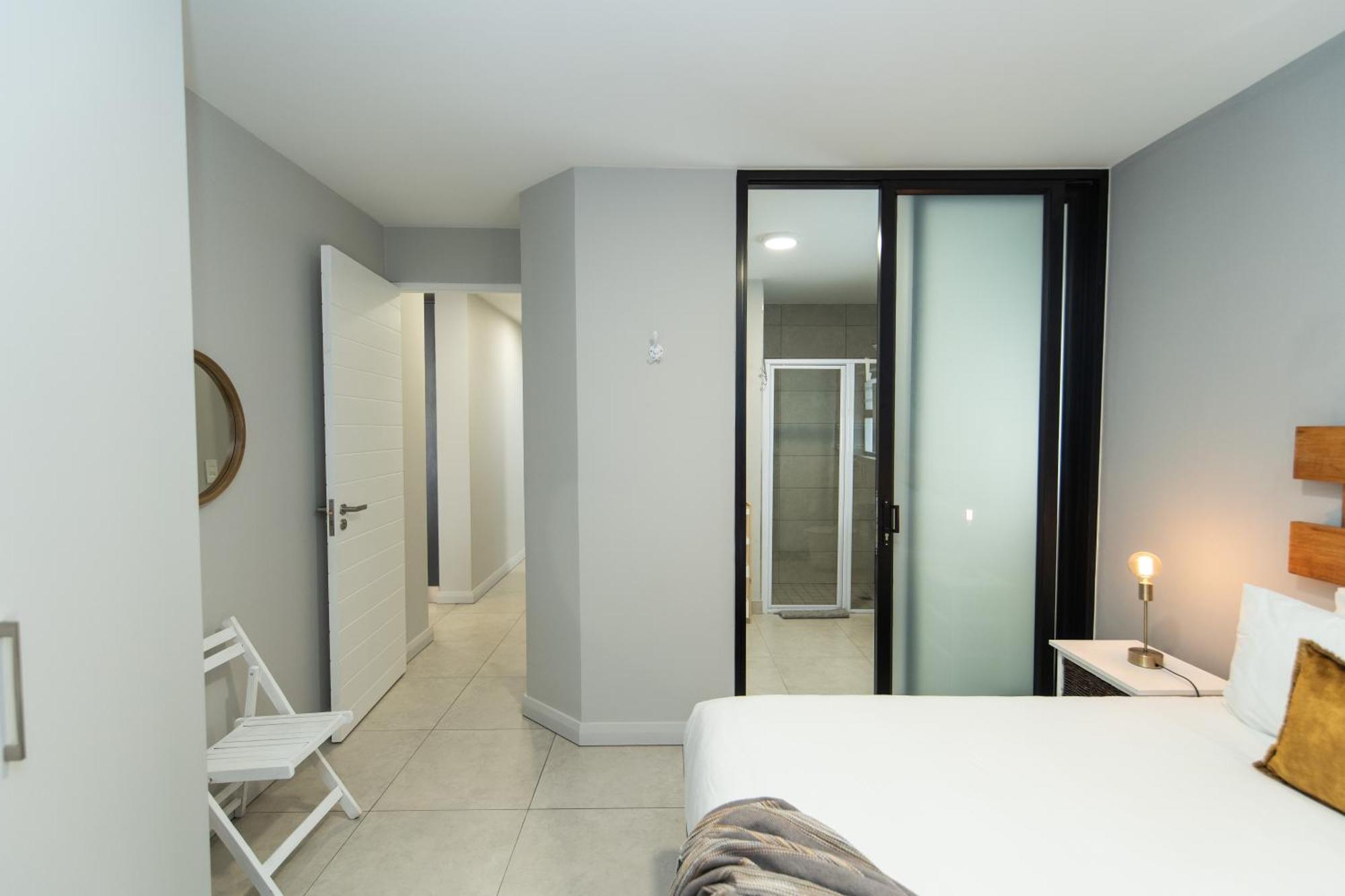 Cozy Modern Apartment At Bellamare Порт-Элизабет Экстерьер фото