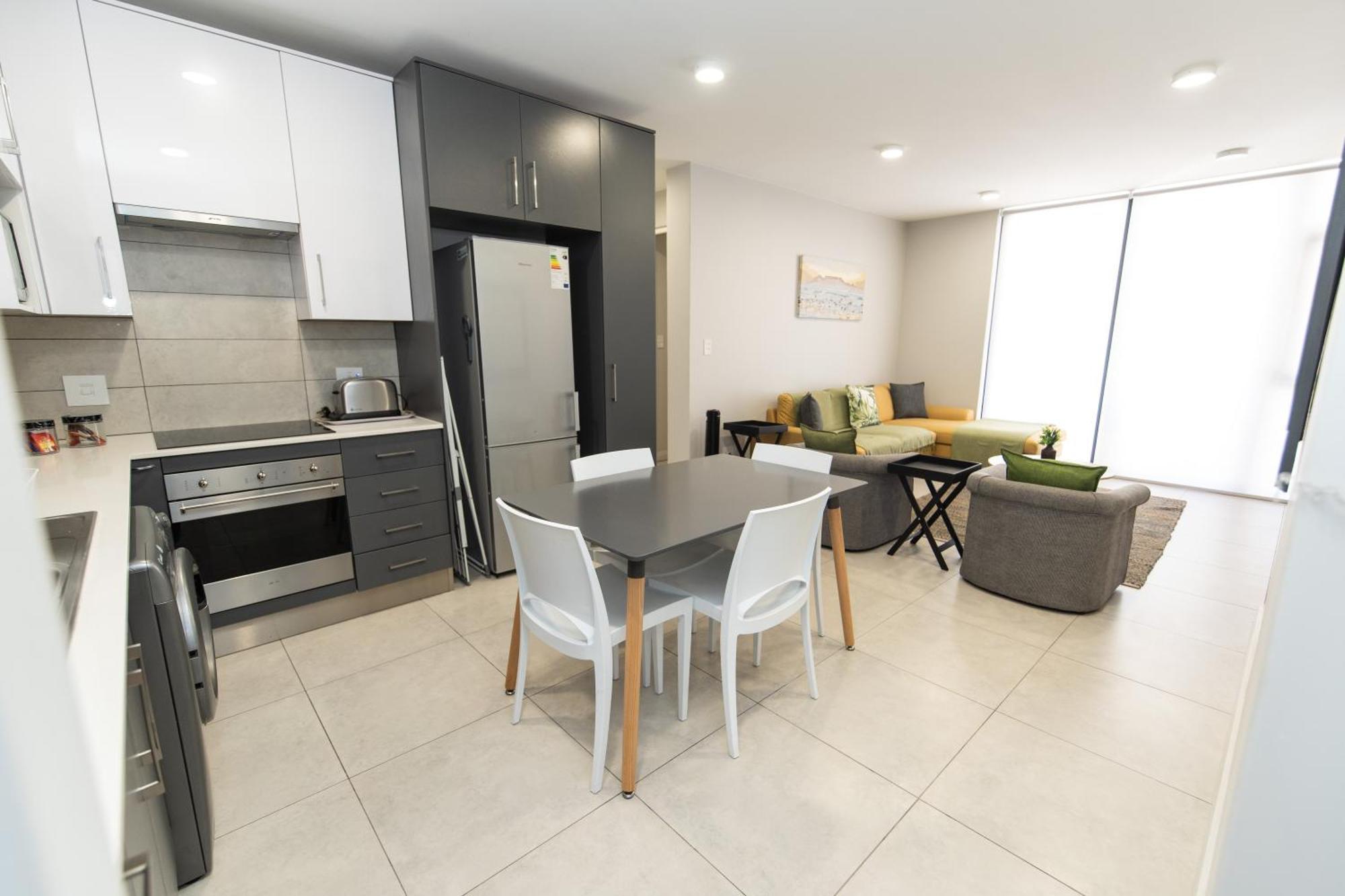 Cozy Modern Apartment At Bellamare Порт-Элизабет Экстерьер фото